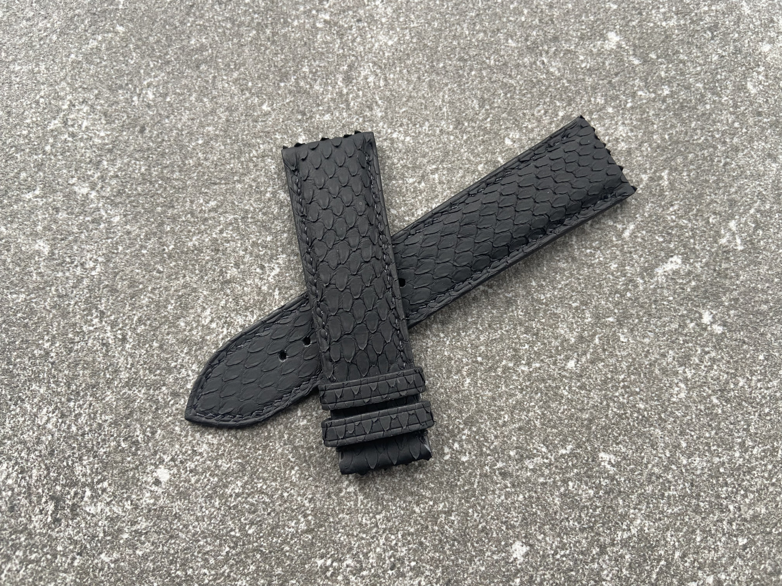 Ремінець з матової шкіри пітона