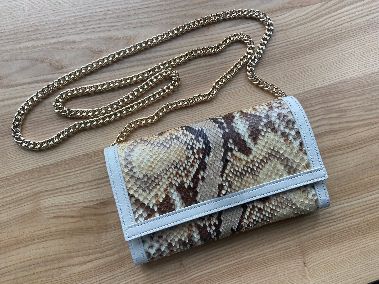 Кошелек на цепочке