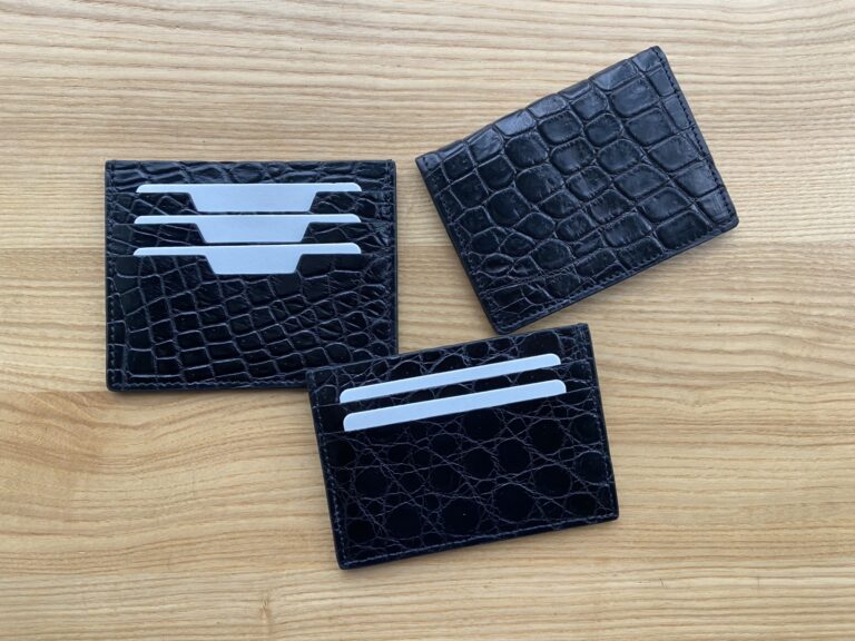 Картхолдеры из кожи крокодила